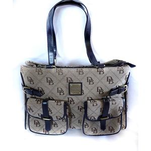 *SOLD*Dooney & Bourke Double Pocket tote